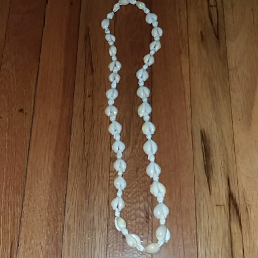 Small cowrie shell necklace 15 inch length🌊
